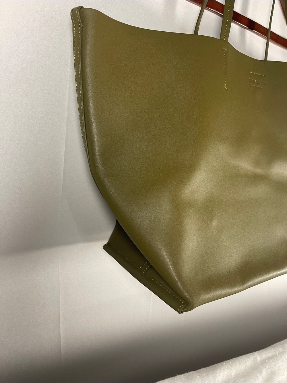Everlane The Luxe Italian Leather Tote Bag - Picture 7 of 17